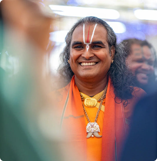 Paramahamsa Vishwananda in HOLI party in Vrindavan